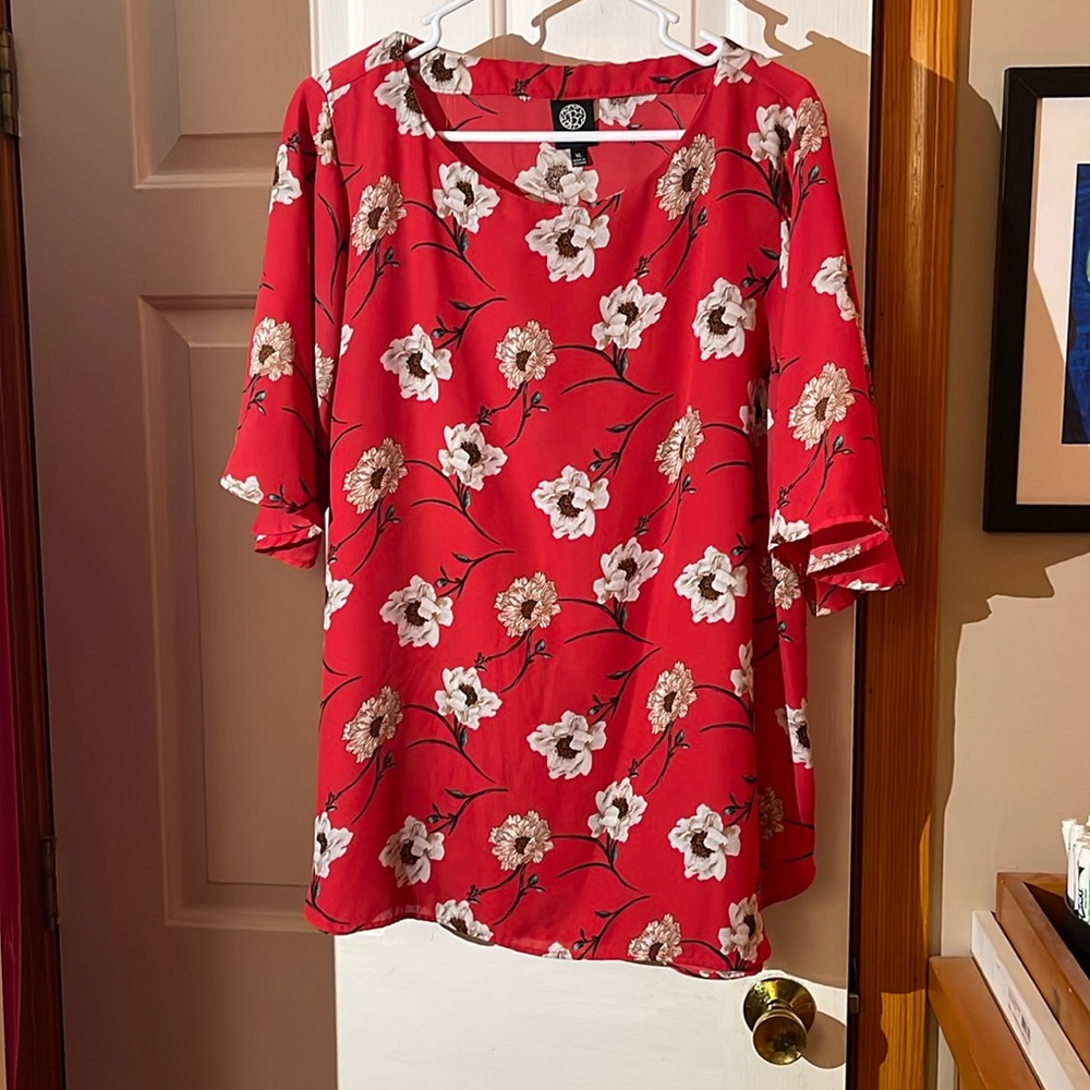 Bobeau tunic top